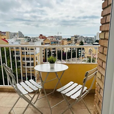 Modern White Studio Benalmádena Extérieur photo